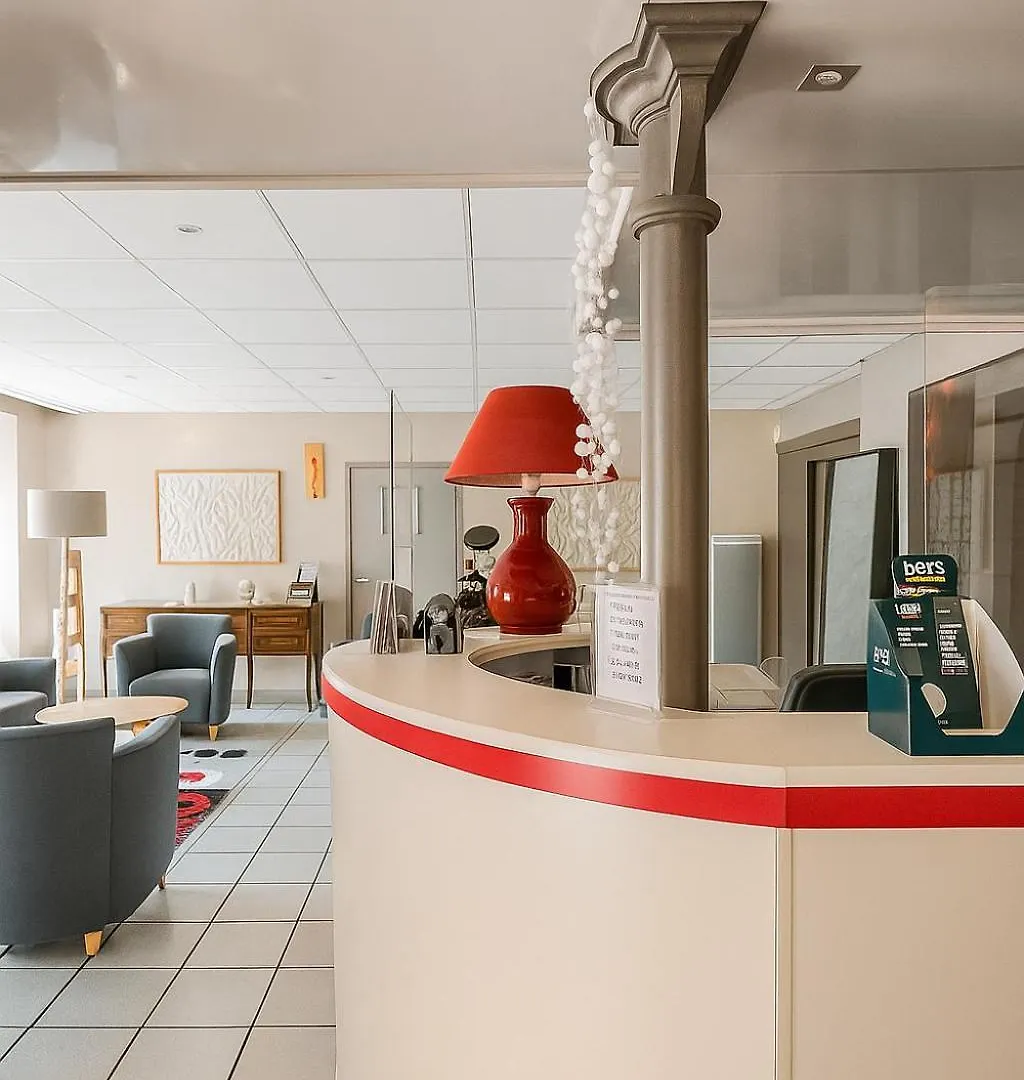 ** Hotel Hôtel de Genève , Faverges-Seythenex 74210, Haute Savoie Francia