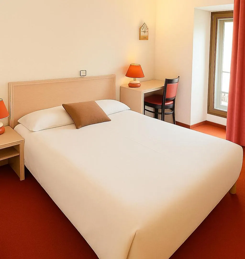 Hôtel de Genève , Faverges-Seythenex 74210, Haute Savoie Faverges