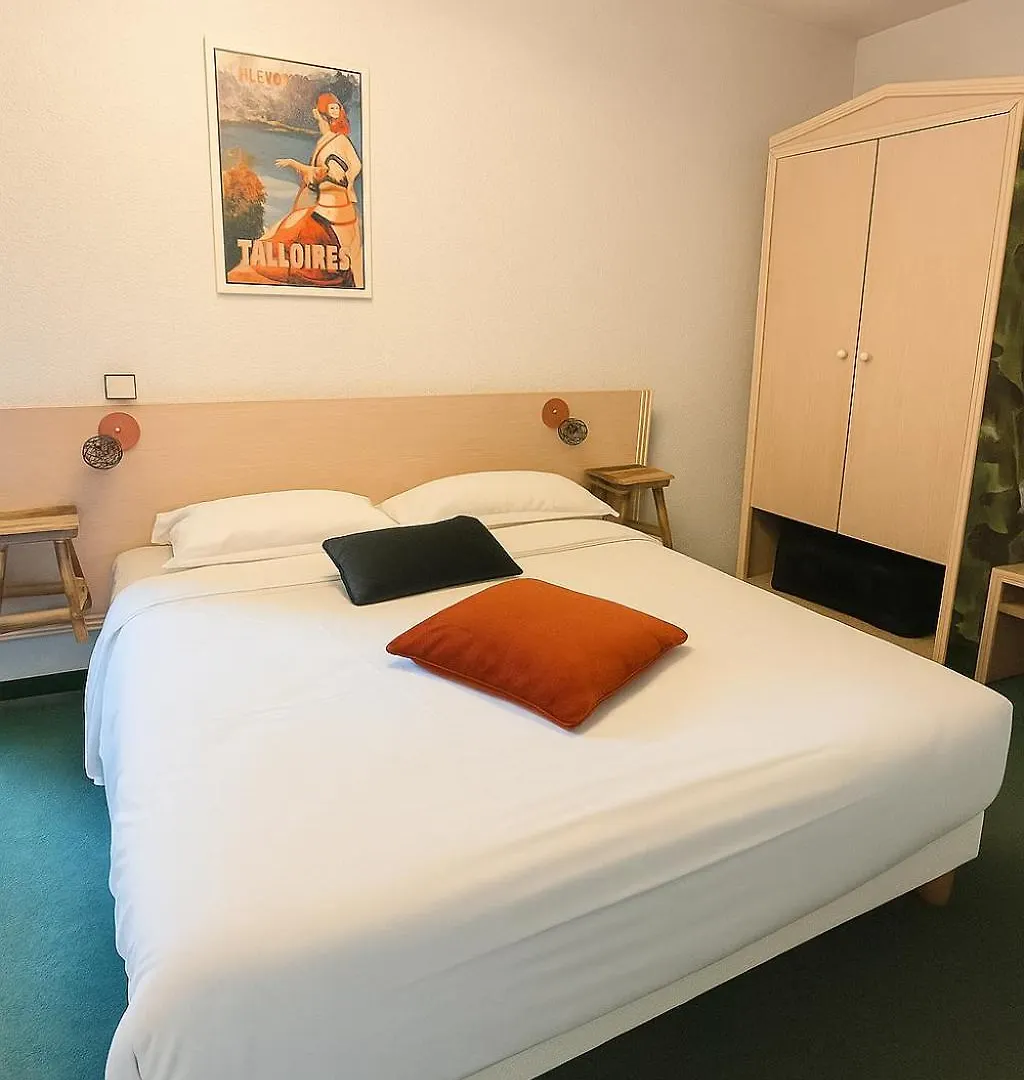 Hôtel de Genève , Faverges-Seythenex 74210, Haute Savoie Francia