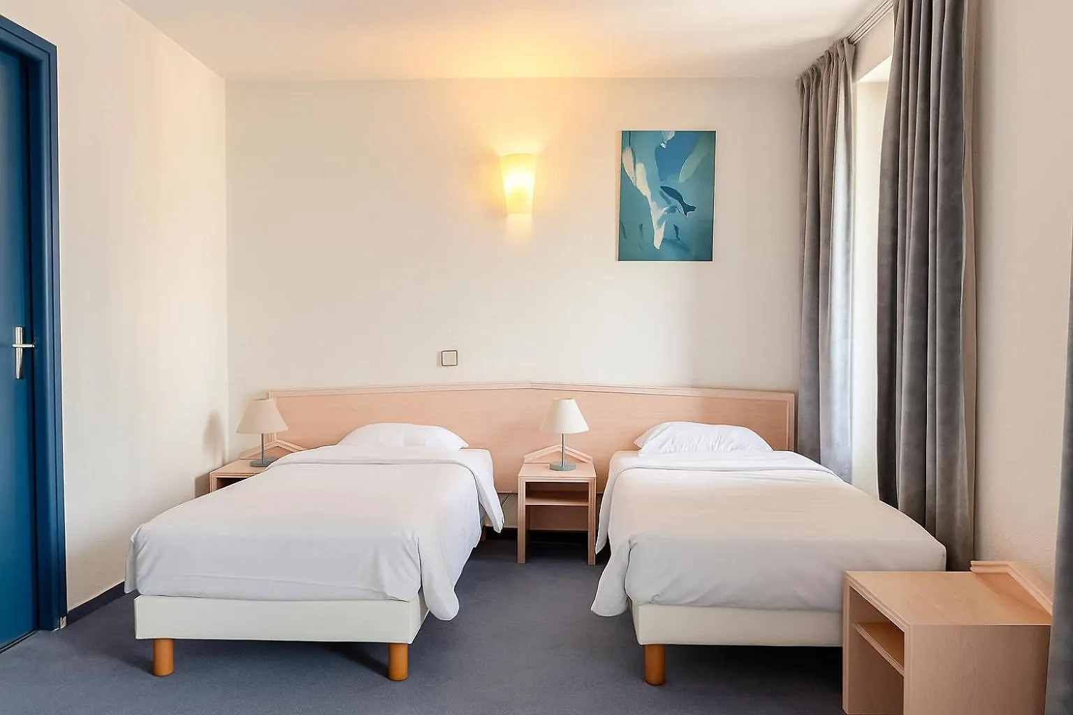 Hôtel de Genève , Faverges-Seythenex 74210, Haute Savoie